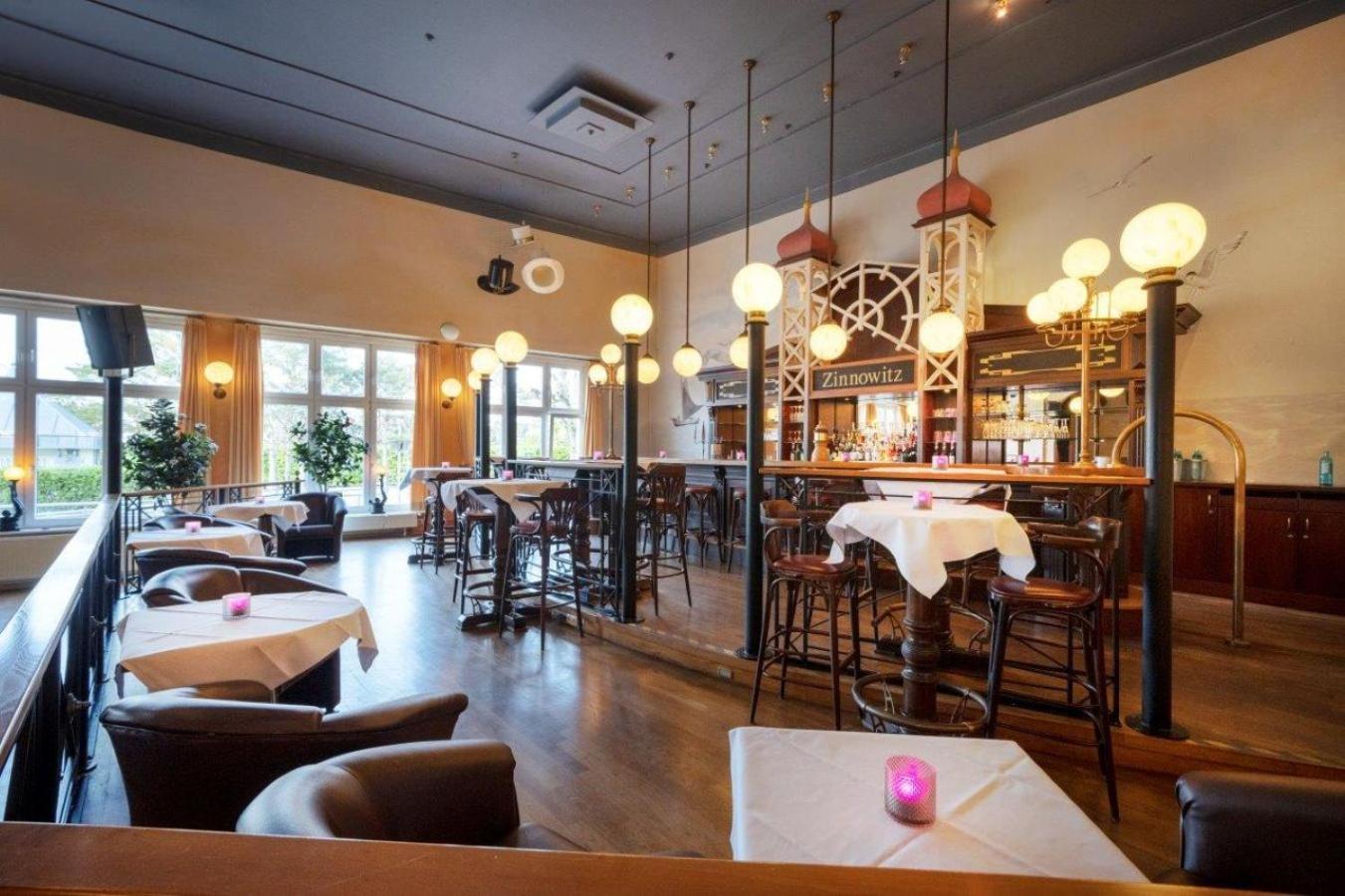 Strandhotel Luise Von Preussen 奥斯特西巴德钦诺维茨 外观 照片