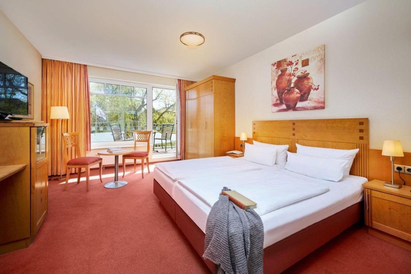 Strandhotel Luise Von Preussen 奥斯特西巴德钦诺维茨 外观 照片
